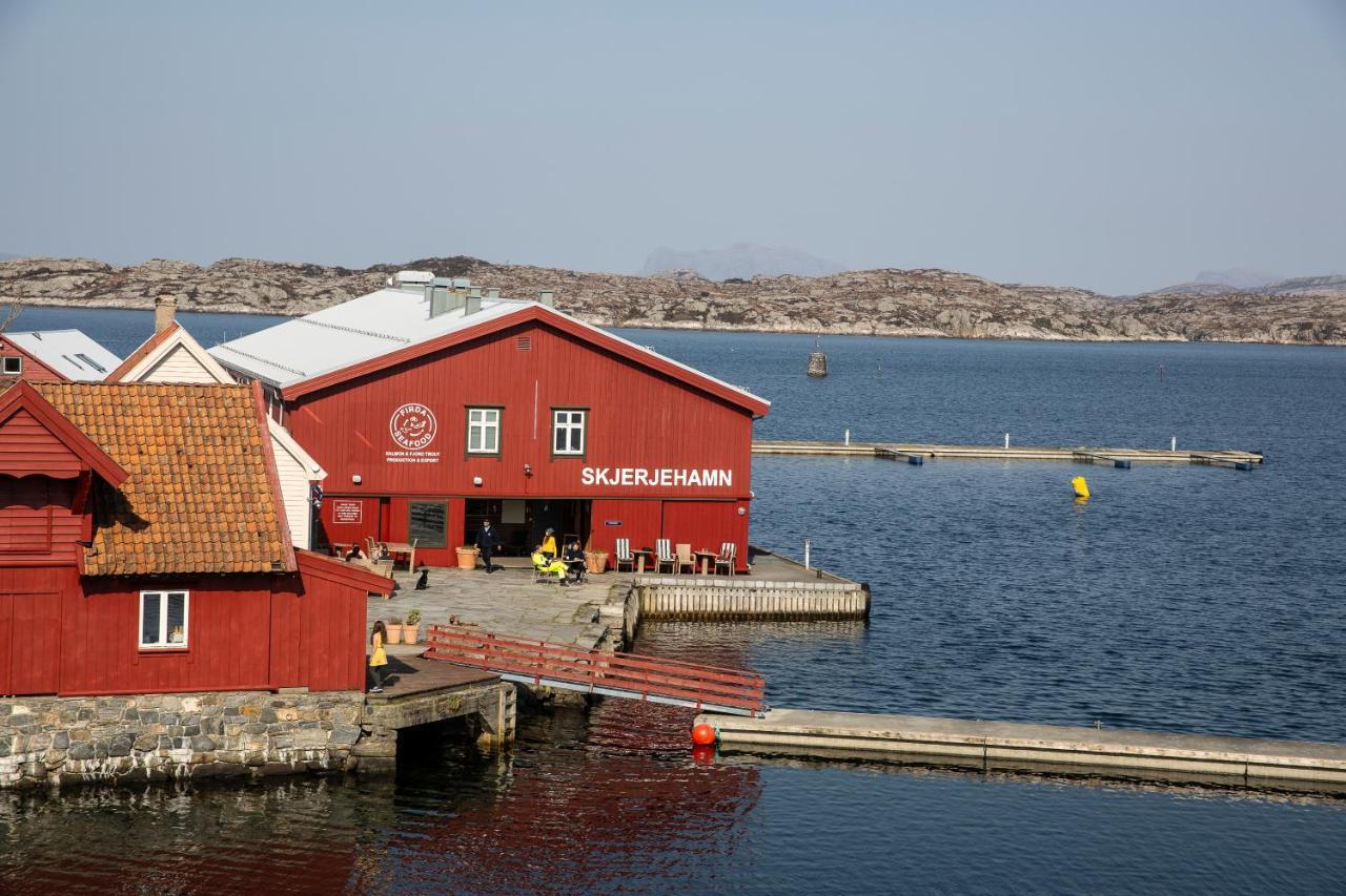 Отель Skjerjehamn Anneland Экстерьер фото